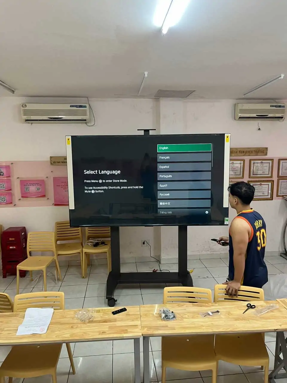 Khung Treo TV Di Động NB T100 Cho Màn Hình 75-120 inch - Nhập Khẩu Chính Hãng, Chắc Chắn & Chuyên Nghiệp - Ảnh 3